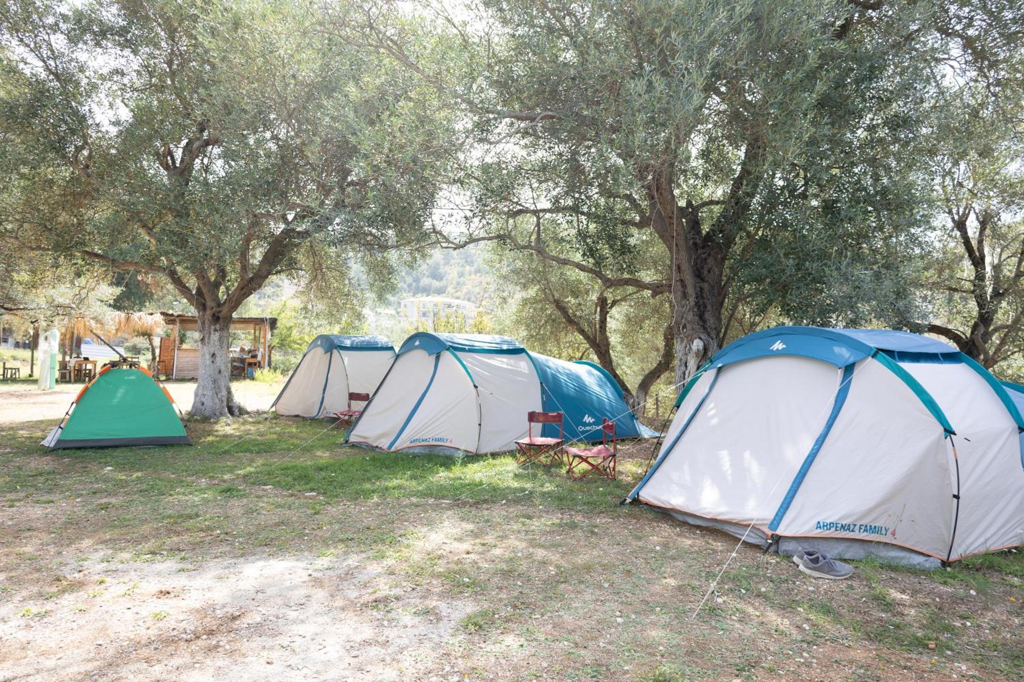 Olive Camping Hotel Himare Exterior foto